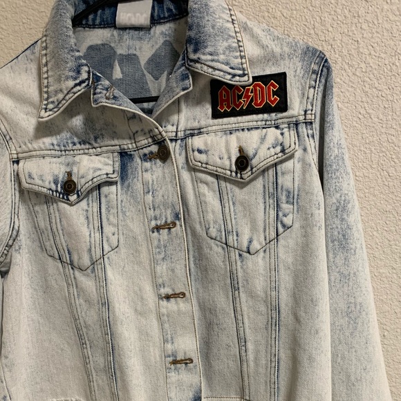 Jean jacket - Picture 3 of 3
